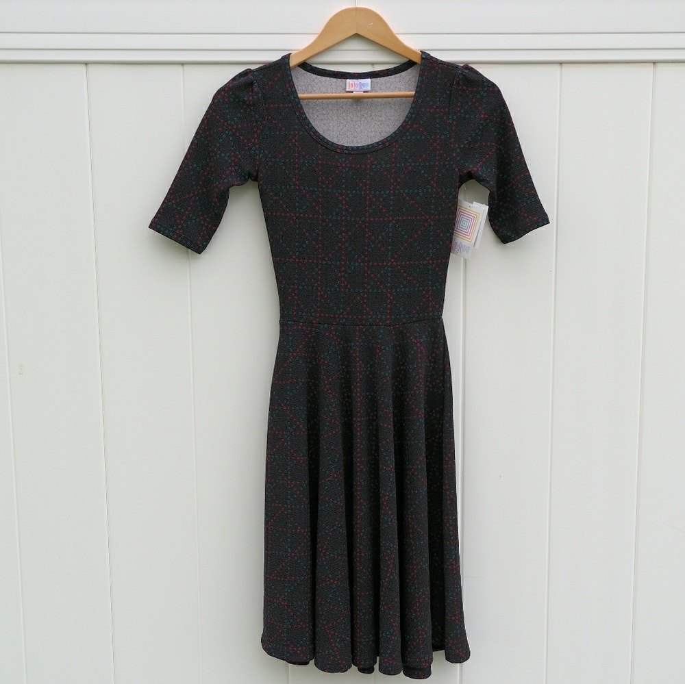 LuLaRoe Nicole Textured Purple Plum Geometric Dots